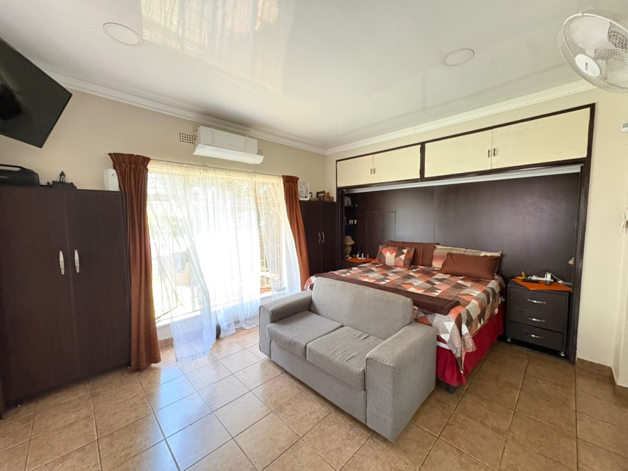 4 Bedroom Property for Sale in Protea Park North West